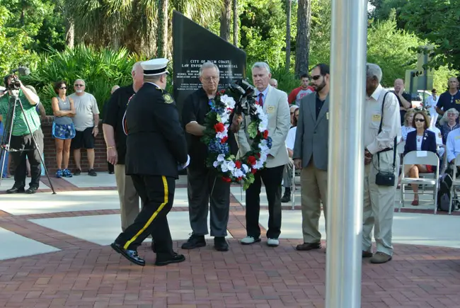 The wreath-laying ceremony. 