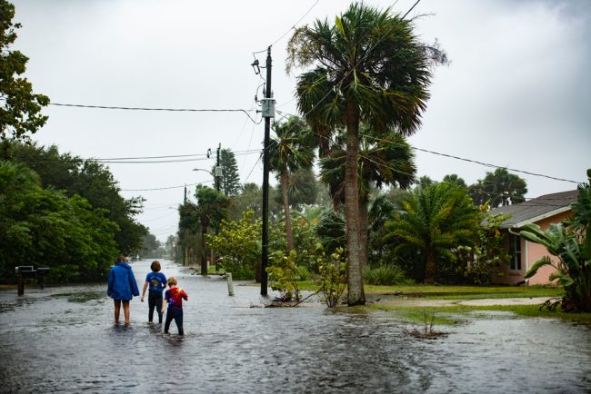 Rising waters in Flagler Beach's streets this afternoon, and that was expected to be only the beginning. (https://www.ajneste.com/)