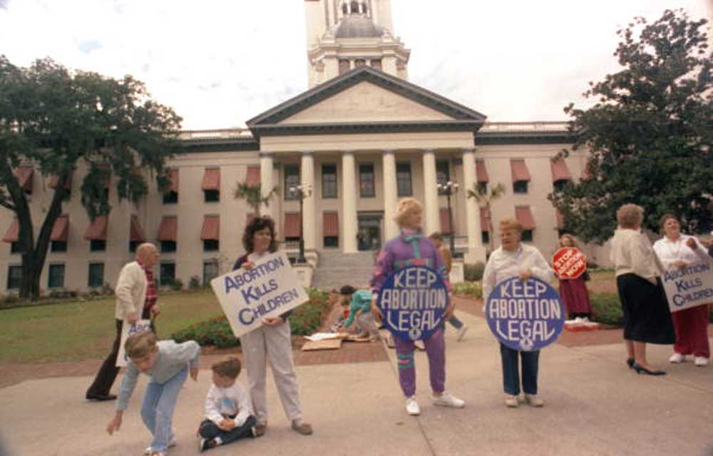 Plus ca change: abortion activists from both sides of the debate demonstrating outside the old Florida Capitol in 1989. (Florida Memory)