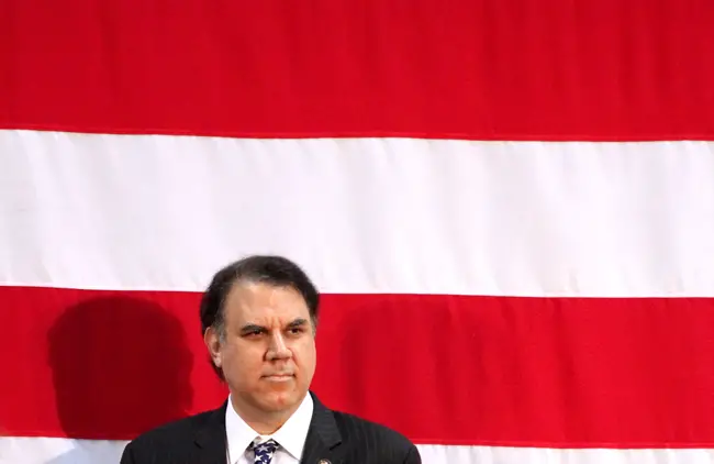 Alan Grayson takes his stars and strips seriously.  (A. Trumbly)