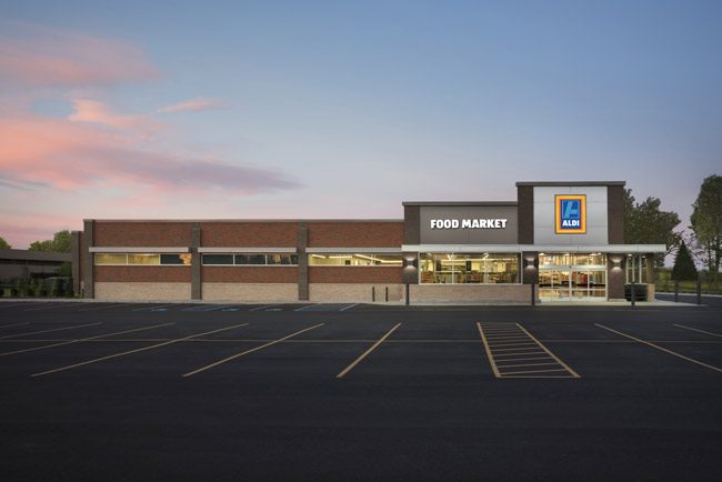 Check it out: aftyer its soft opening Wednesday, Aldi opens in earnest at 8:30 this morning, off State Road 100 across from Target in Palm Coast. (Aldi)