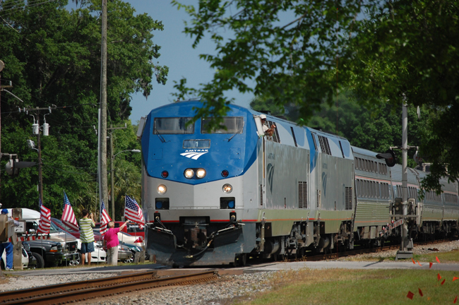 amtrak train in bunnell 