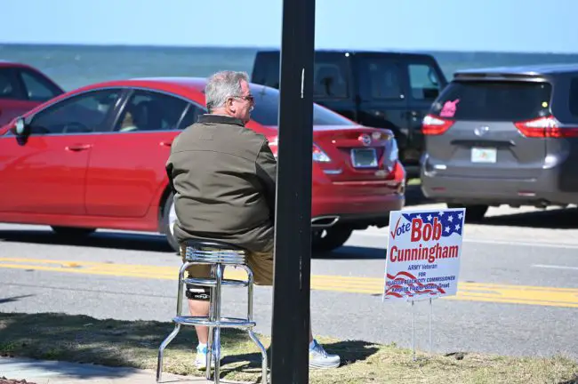 Bob Cunningham campaigning this afternoon on A1A. (© FlaglerLive)