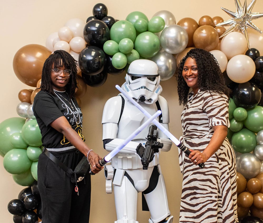 Clerk staff, and storm trooper, organized it all. (Clerk of Court)