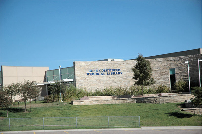 columbine high school memorial wall