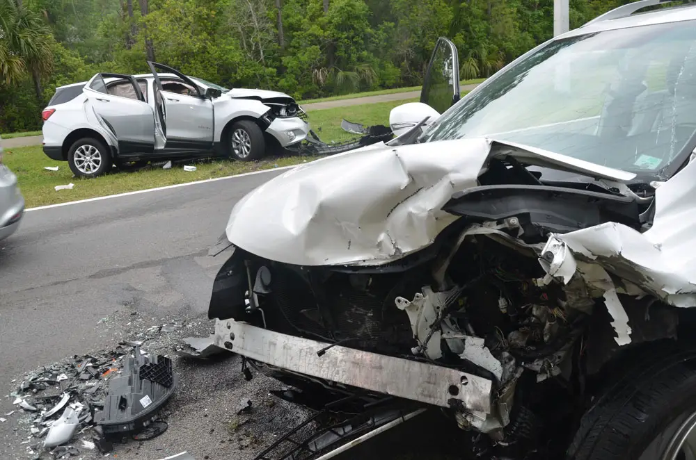 A head-on crash took place on Belle Terre Parkway today just after 1 p.m. (© FlaglerLive)