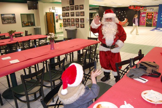 It's time for dinner with Santa at Flagler Palm Coast High School tonight, the annual fund-raiser. See details below. (© FlaglerLive)