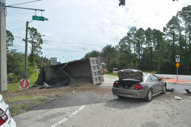 sump truck palm coast parkway wreck