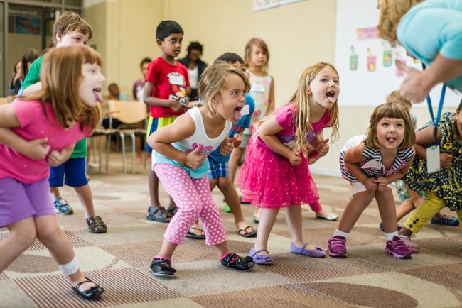 Starving for learning. (Howard County Library System)