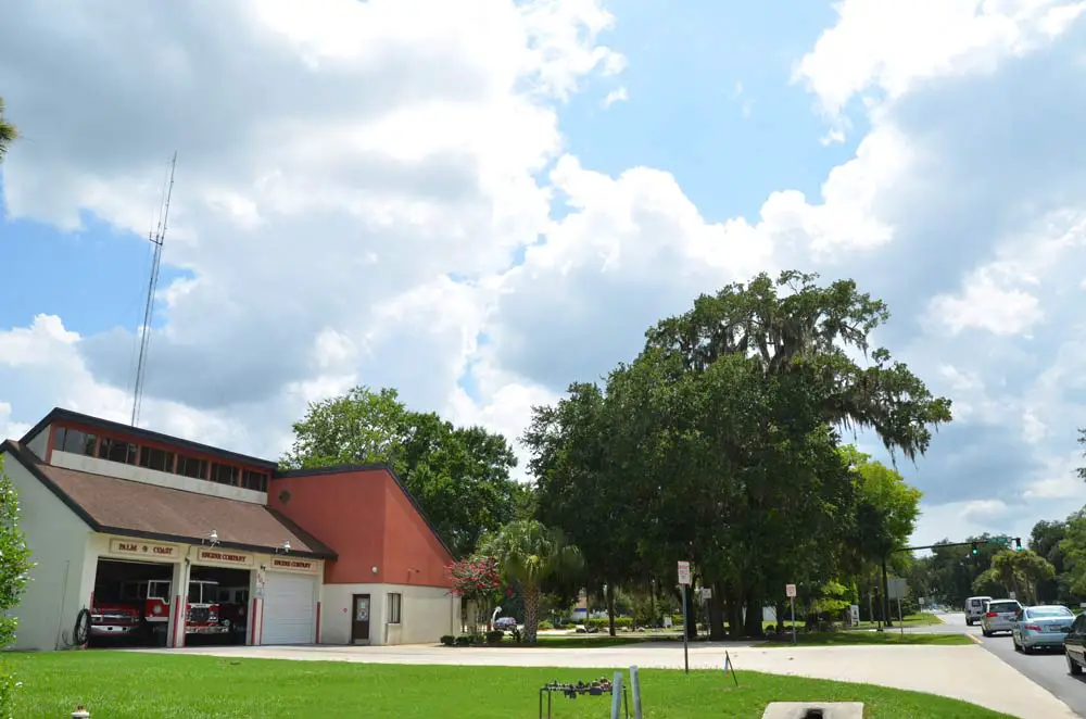 Palm Coast Fire Station 22 is in its last couple of years, but whether to preserve the building or make room for a parking lot is raising questions for the City Council. (© FlaglerLive)