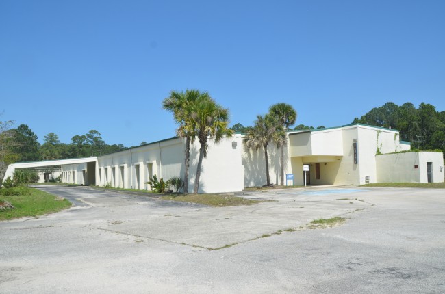 Memorial Hospital Flagler's moribund years may be over if Flagler County and its current owners can agree on a sales deal. The property is listed for sale at $1.75 million. It was acquired in 2006 for $750,000. Its just market value is currently listed at $354,000 by the Flagler County Property Appraiser. Click on the image for larger view. (© FlaglerLive)