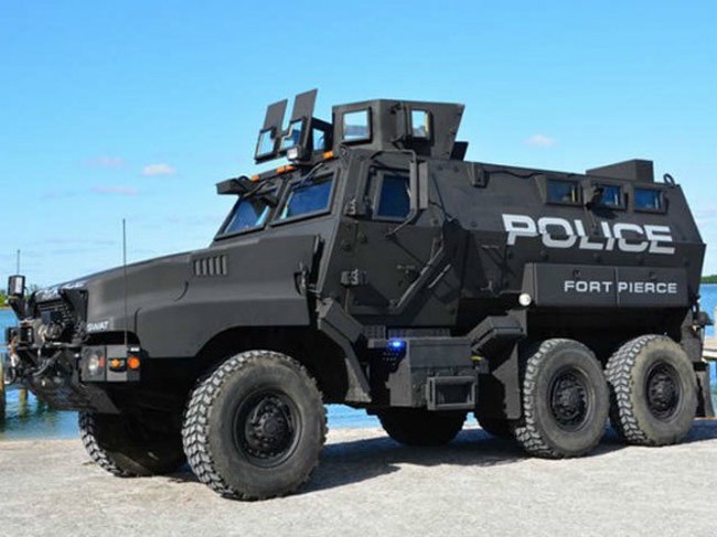 armored vehicles police