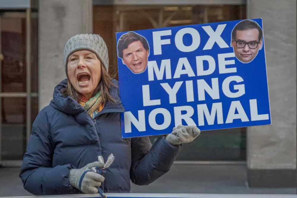 fox news lying business