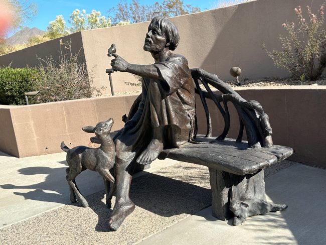 A sculpture of Francis of Assisi at Bernard of Clairvaux Catholic Church in Mesa, Ariz. (© FlaglerLive)