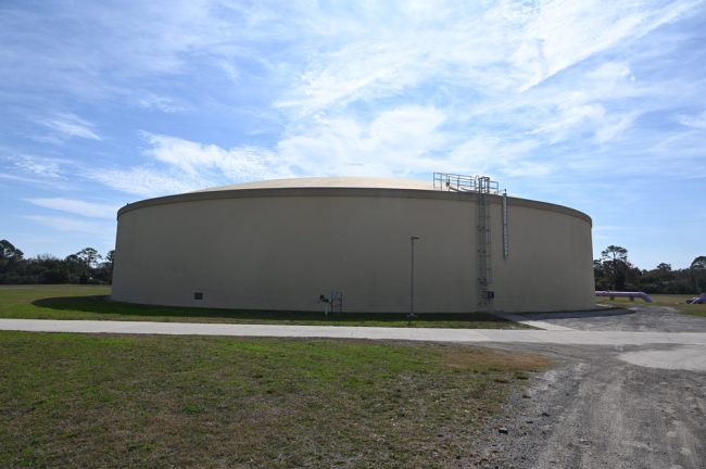 A 6 million-gallon tank at Wastewater Treatment Plant 1. The city needs a similar equalization tank built there. (© FlaglerLive)