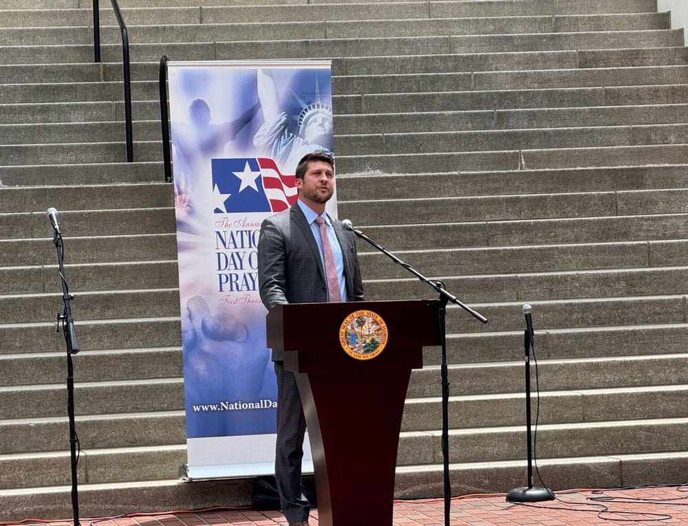 Gun-worshipping. (Jay Waagmeester/Florida Phoenix)