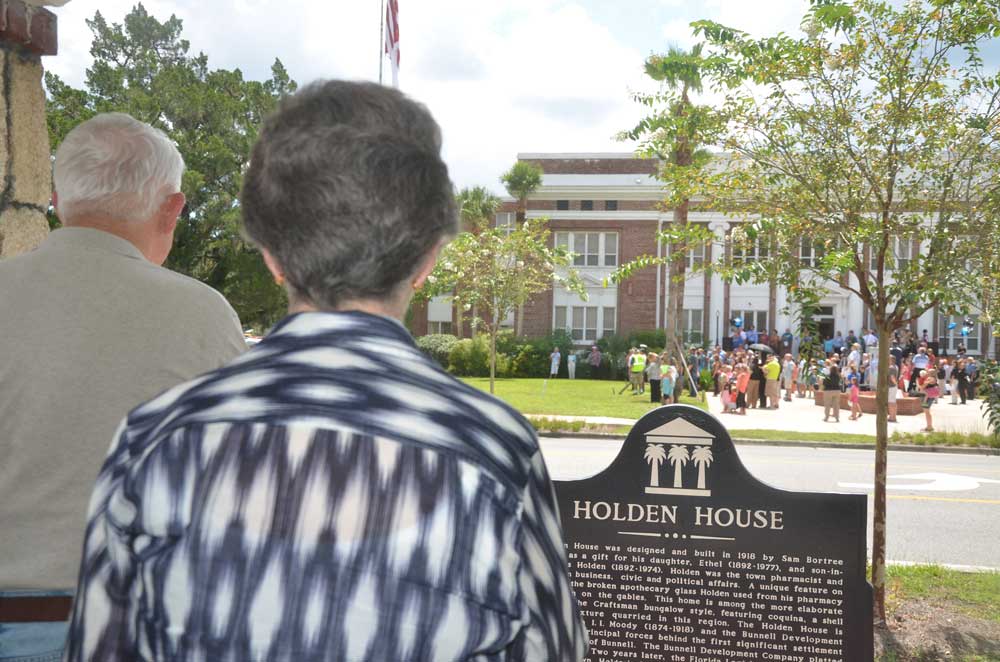 With some reservations and 5,000 worth of renovations, the school district is preparing to lease the old courthouse