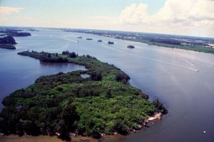 Indian River Lagoon. Click on the image for larger view. (eutrophication&hypoxia/Flickr)