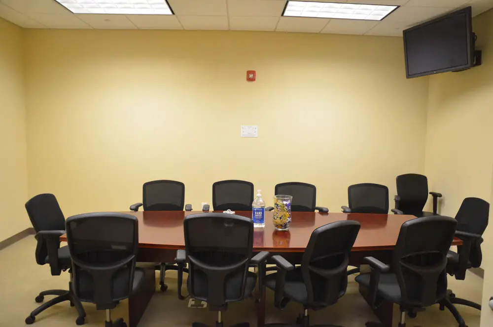 A jury room at the Flagler County courthouse. (© FlaglerLive)