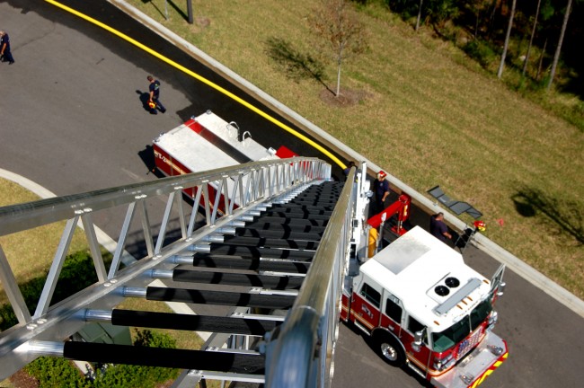 sutphen STH 100 ladder truck palm coast fire department 