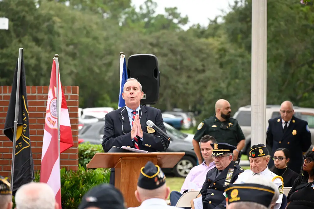 Mayor David Alfin in the closing moments of his address at the 9/11 ceremony. (© FlaglerLive)