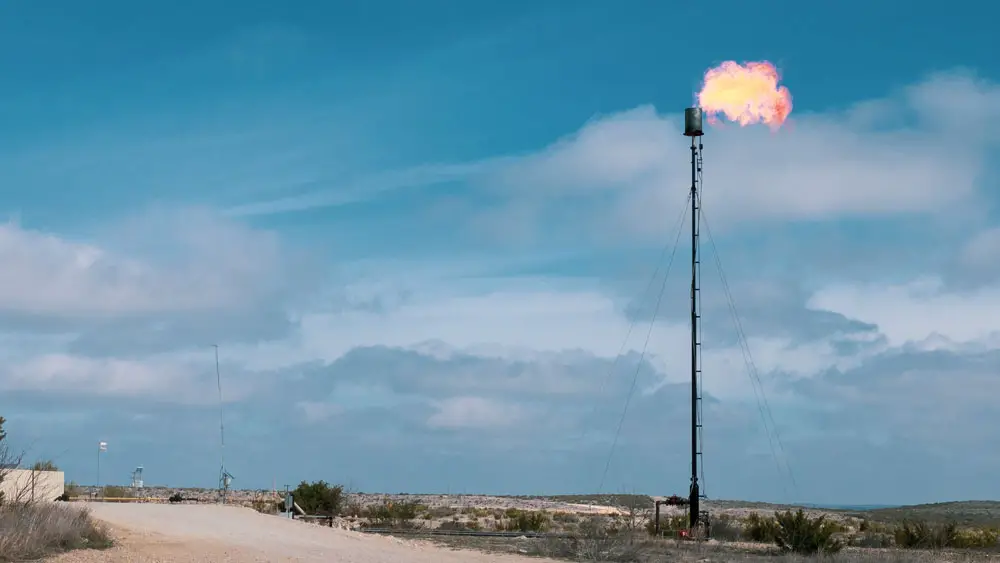 Natural gas flaring. Or waste. (Jonathan Cutrer)
