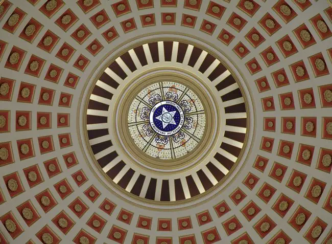 The Oklahoma State Capitol, one of 32 fully controlled by Republicans. Only 12 state legislatures are fully controlled by Democrats. (Jim Bowen)