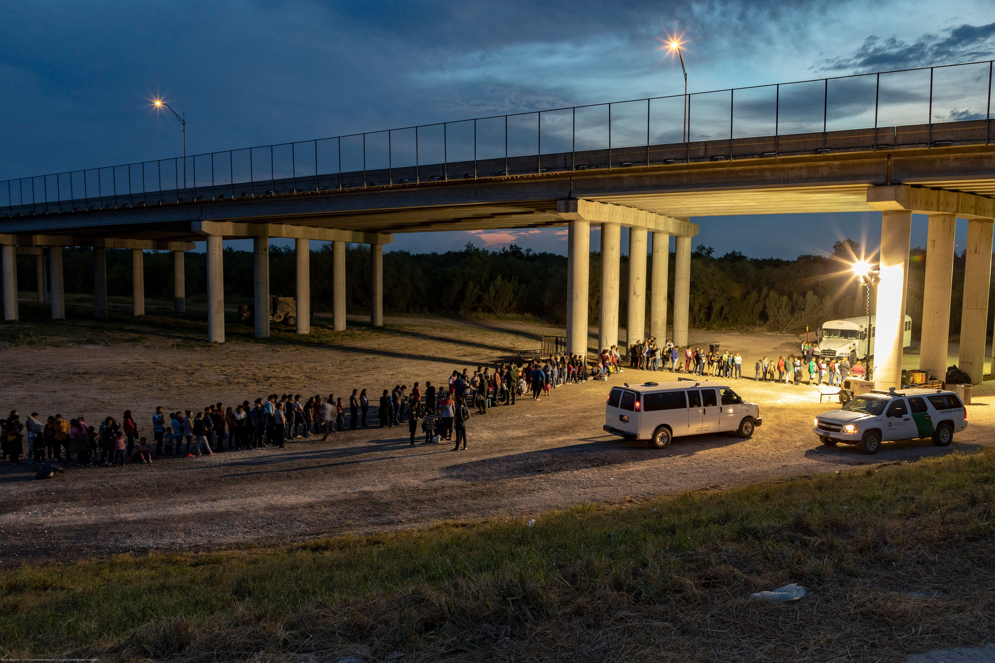 On the Ground With US Border Patrol 