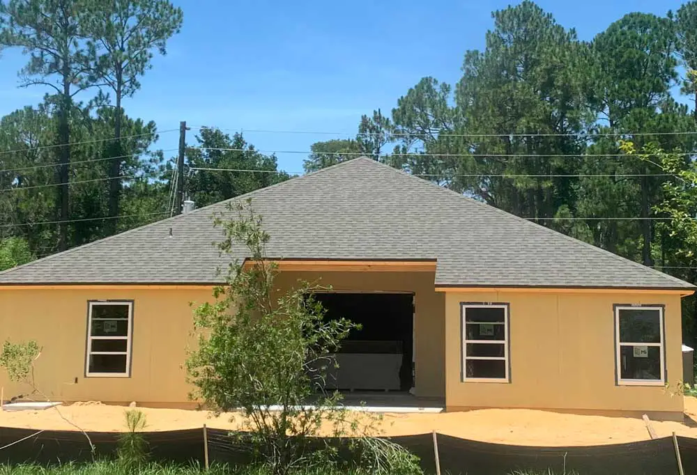 A share of new homes in Palm Coast is going into the rental market. (© FlaglerLive)