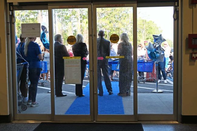 goodwill industries ribbon-cutting