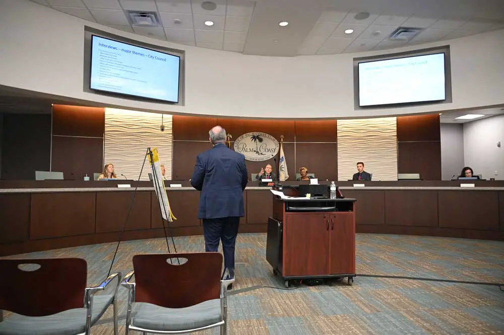 Management consultant Joe Saviak and the Palm Coast City Council at Tuesday's goal-setting session, which drew fewer than half a dozen people, other than city staff. (© FlaglerLive)