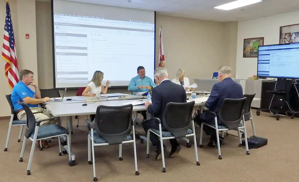 School board members meeting with consultants from the Florida School Board Association this morning to discuss the hiring of the next superintendent. Board member Colleen Conklin attended by phone. 