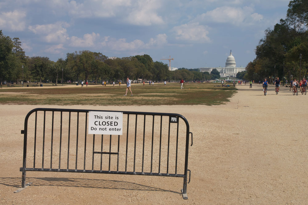 They're shutting down the wrong government workers. (Wikimedia Commons)