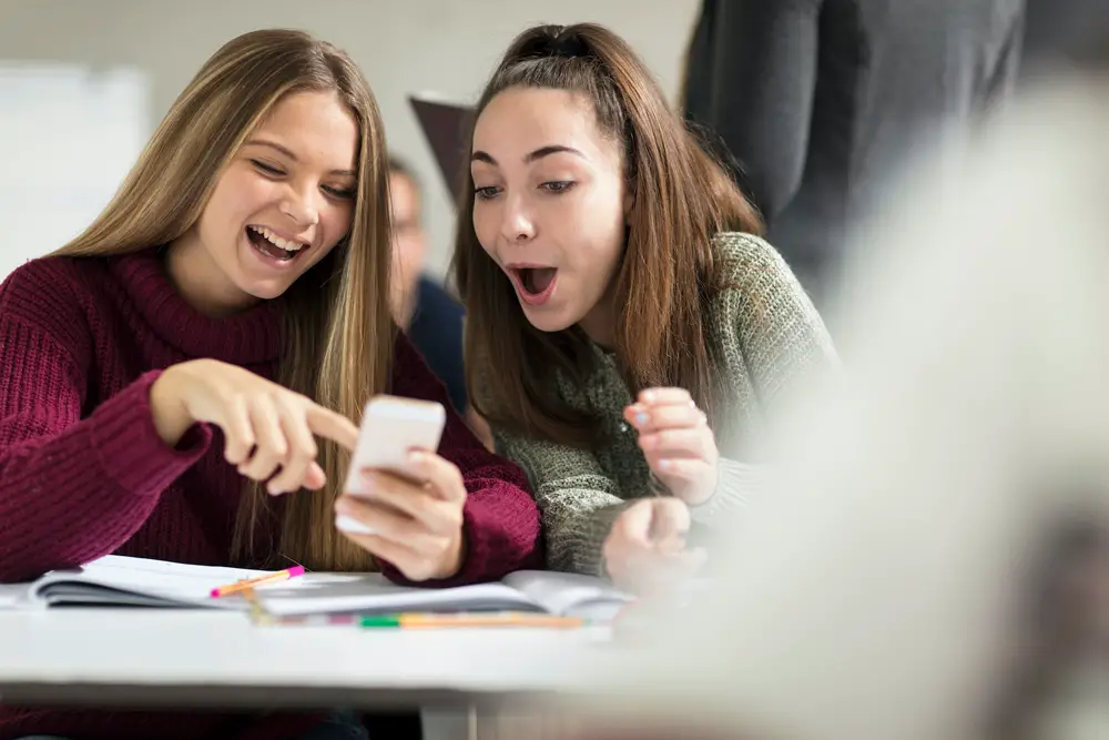 Academic performance improves when schools ban smartphones, research shows. 