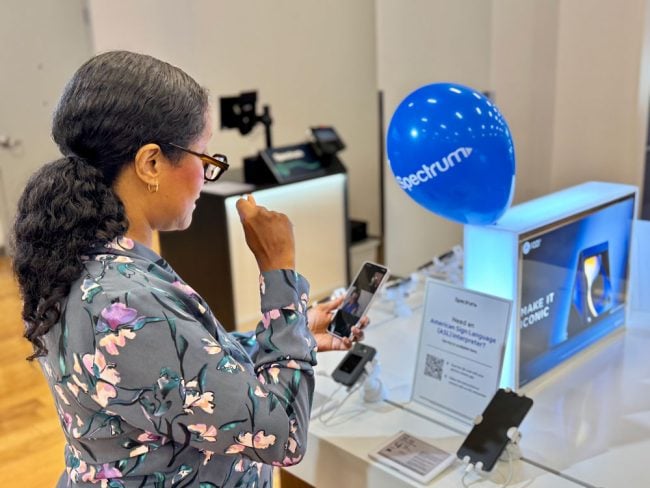 Spectrum Launches Virtual American Sign Language Interpretation Service ...