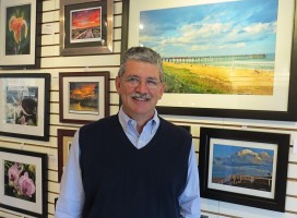 Scott Spradley at Flagler Beach's Gallery of Local Art, which displays his work. Click on the image for larger view. (© Scott Spradley)