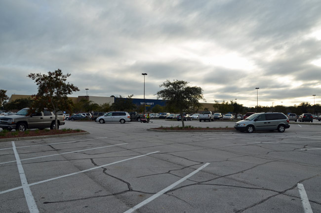 Body found in Walmart parking lot in West Palm Beach