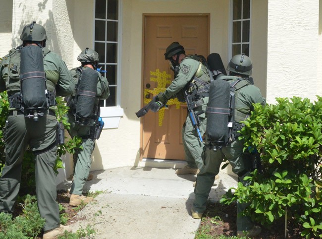 swatting palm coast SWAT