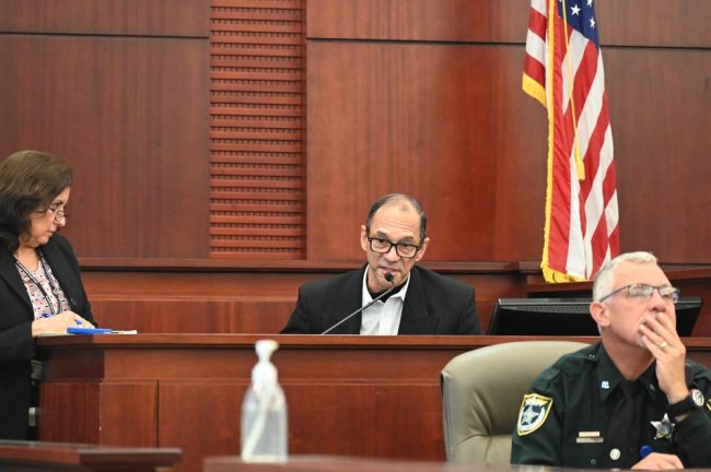 Monserrate Teron took the stand in his own defense today. (© FlaglerLive)