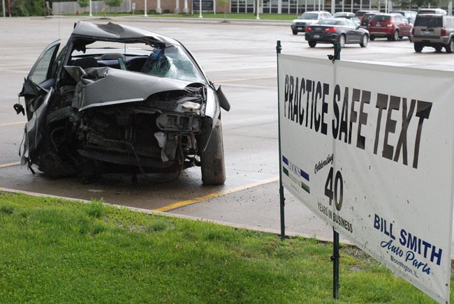 A Florida Senate committee today considers a proposal that would make texting while driving a primary offense for motorists age 18 or younger. See below, under State Government.