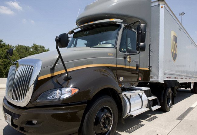 ups truck crash