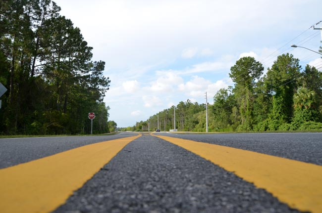 Favor to nowhere: The southern section of Old Kings Road, north of SR100, was rerouted to accommodate a Walmart store promised several years ago. (FlaglerLive)