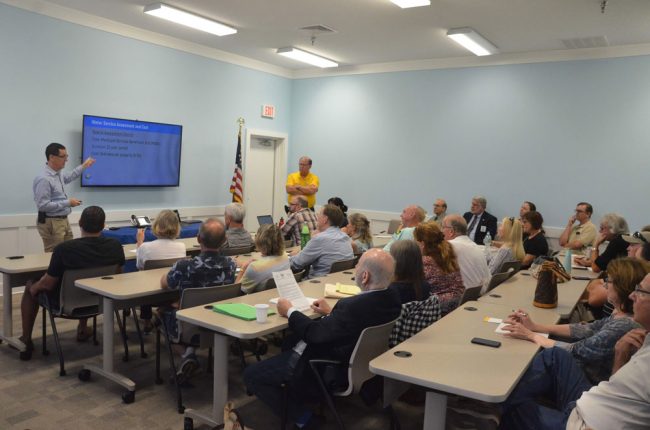 County officials' meeting with Willow Woods residents on Oct. 2. (© FlaglerLive)